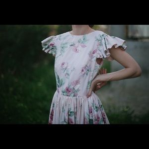 Vintage Pleated Flower Dress